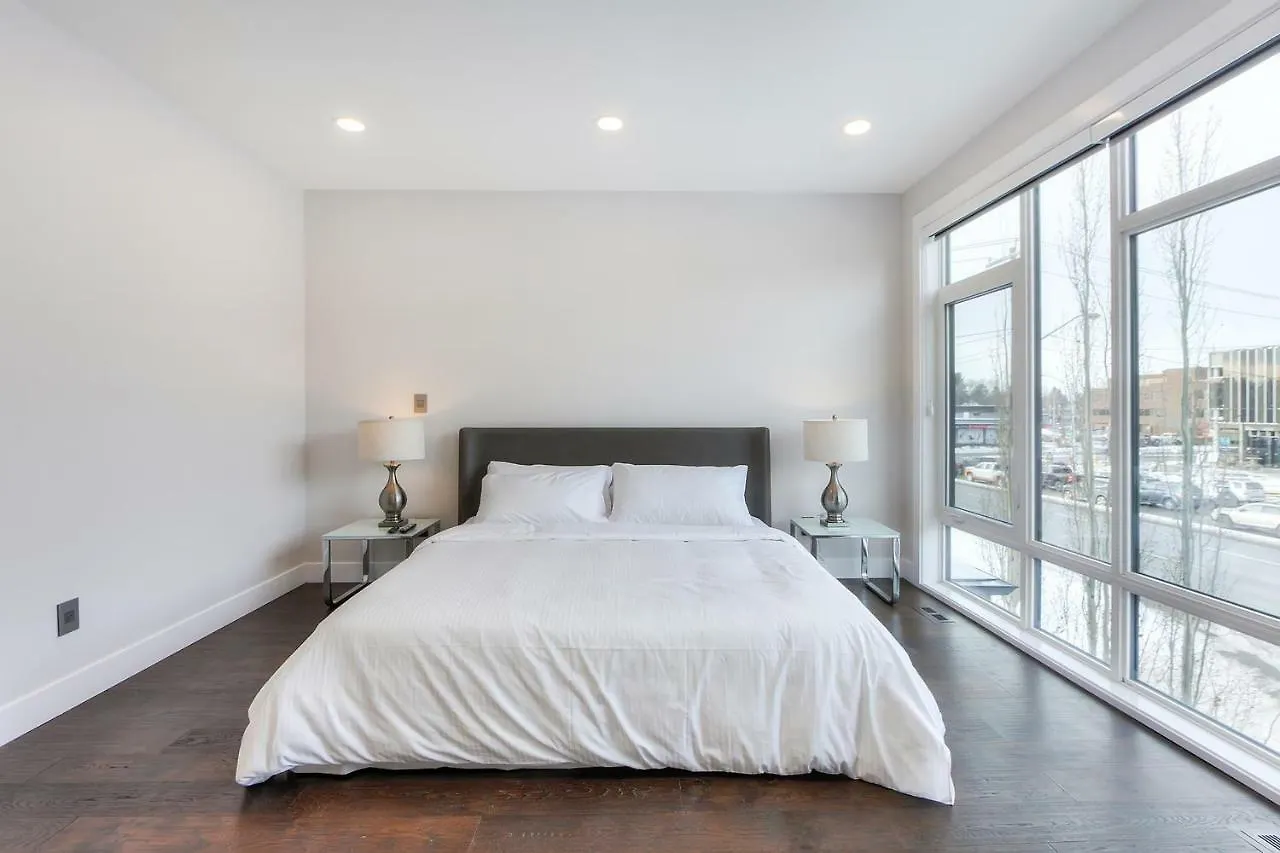 New Luxury Townhome Edmonton Kanada